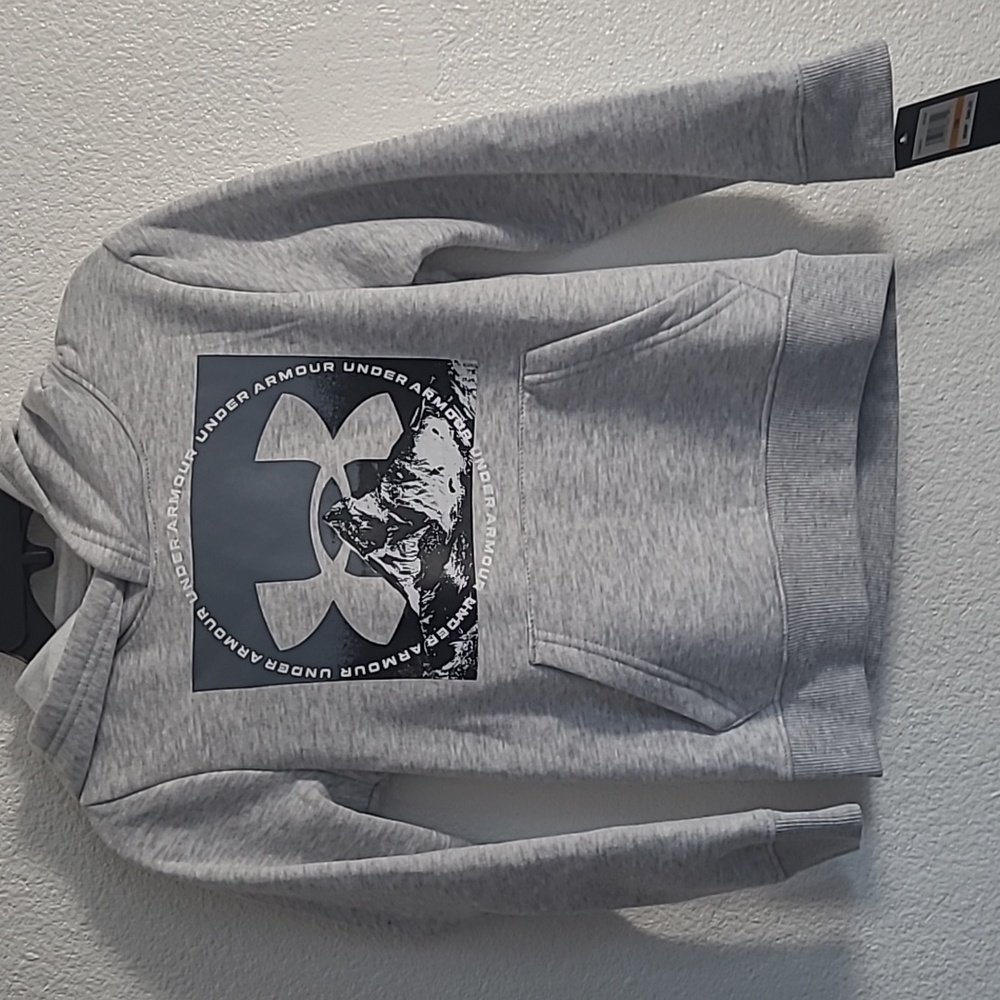 Youth under Armour hoodie